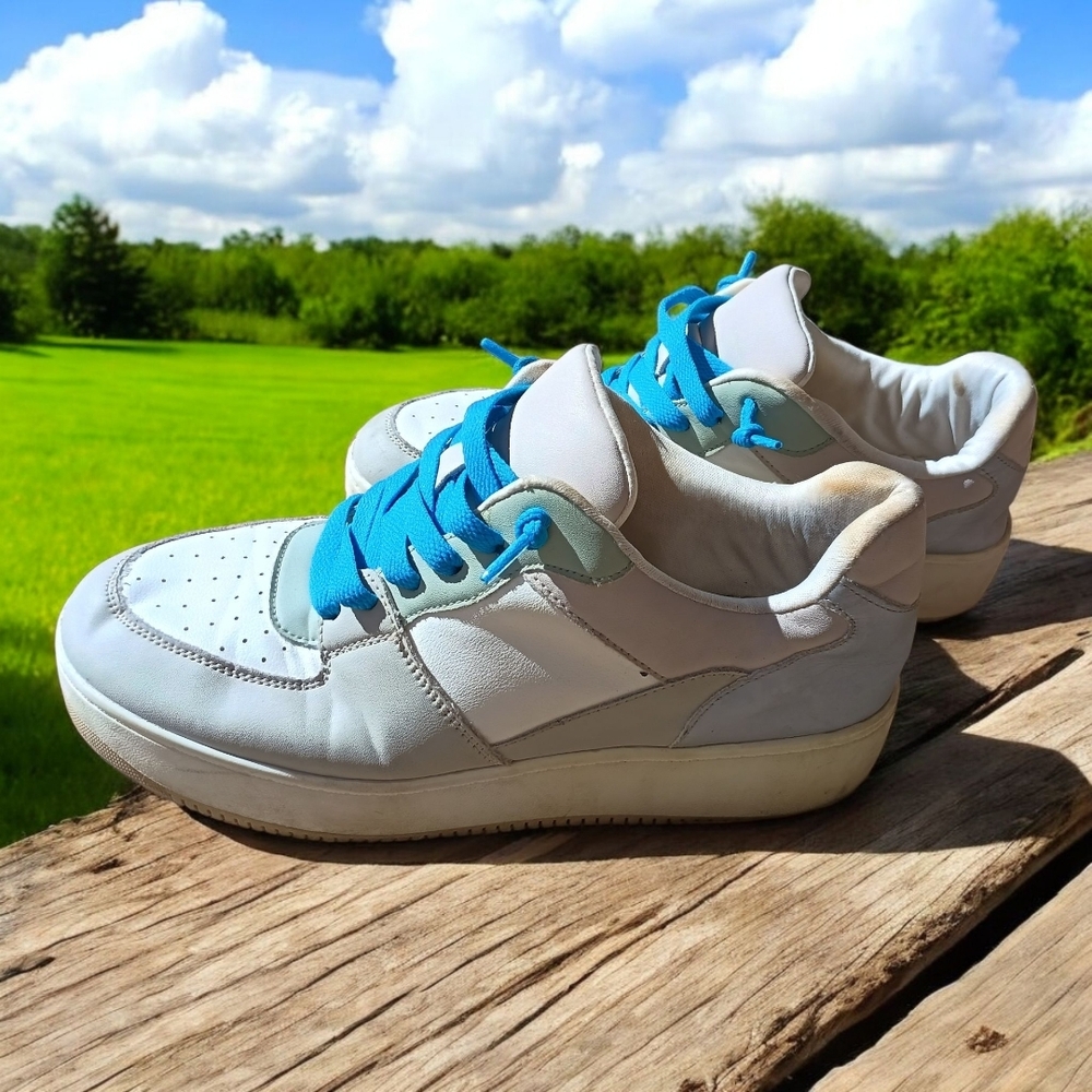 CALL IT SPRING B.E.D. FOAM VEGAN Reflective White Sneakers Size 9